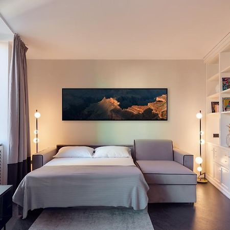 Hl Luxury Duomo Apartment - Via Torino, Montenapoleone Milan Extérieur photo