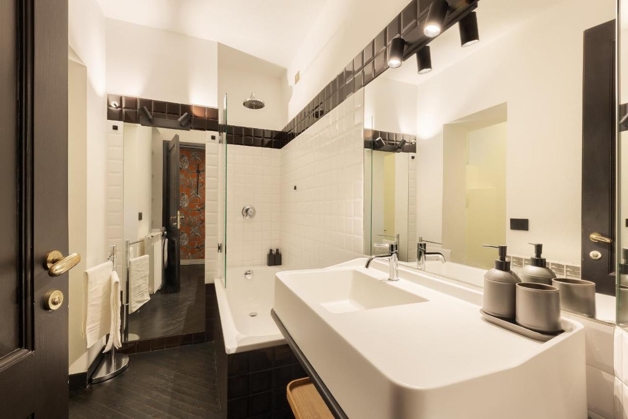 Hl Luxury Duomo Apartment - Via Torino, Montenapoleone Milan Extérieur photo
